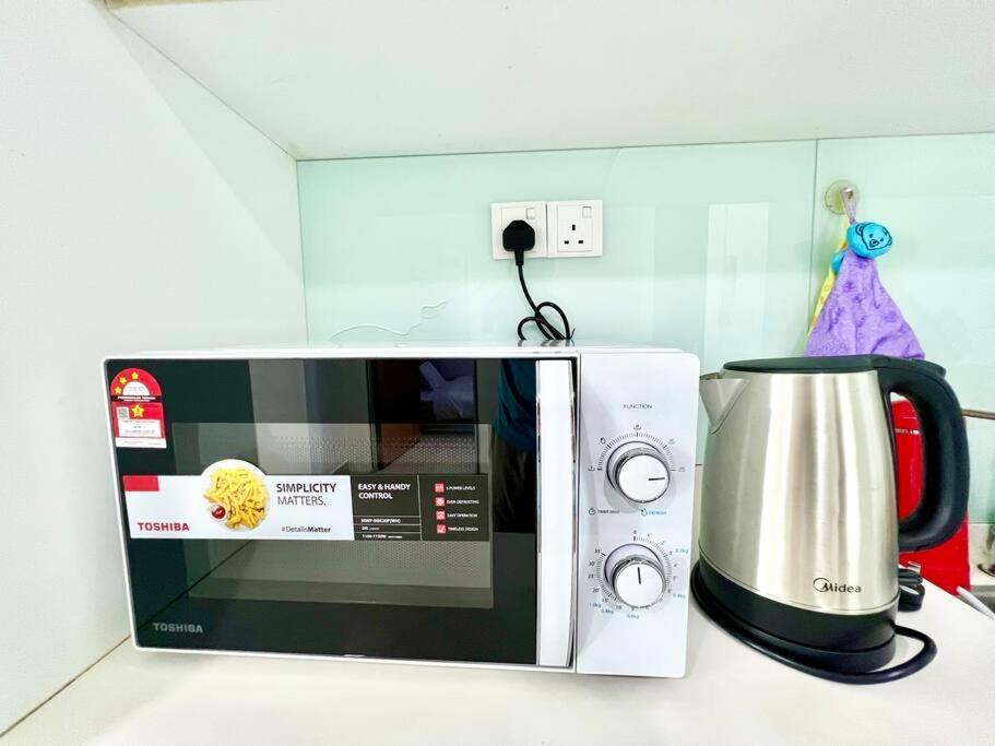 T3 1-10 Pax Trefoil 2Room Setia Alam Cozy Home Wifi Tv Exterior photo